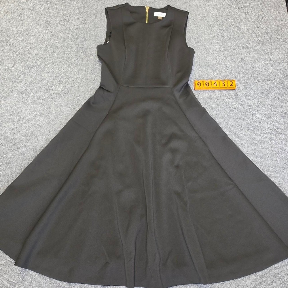 Womens Size 8 Black Calvin Klein Dress With Gold Zipper